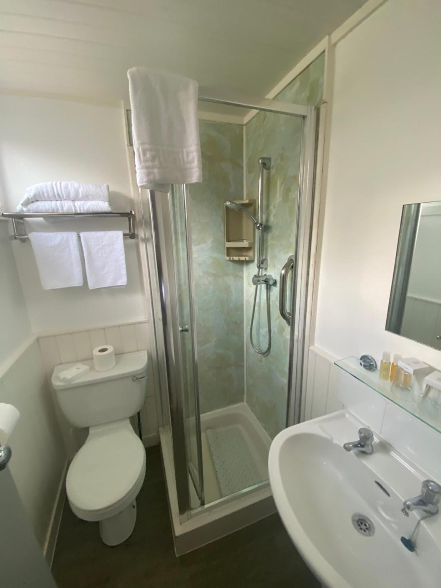 The Caledonian Claymore Hotel Arrochar Luaran gambar